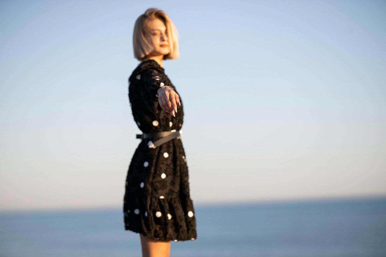 How to Style Maxi Skirts for Different Seasons: Versatile Looks Year-Round